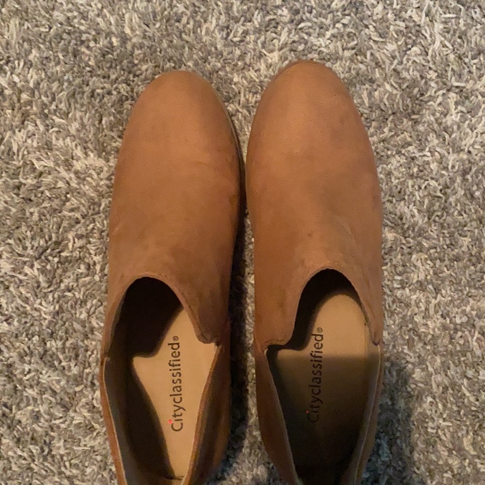Booties - Picture 4 of 4